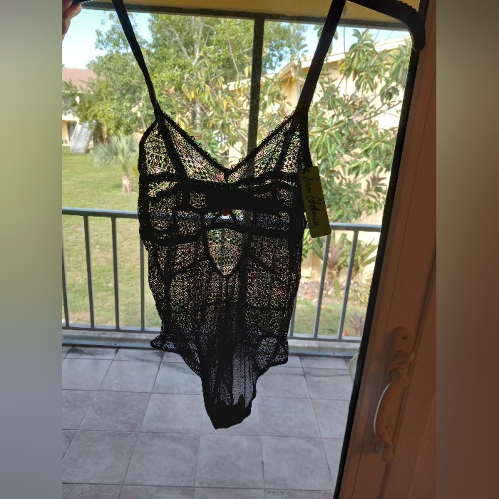 2 Sam Edelman Lace Bodysuits Juniors Medium - Picture 4 of 13